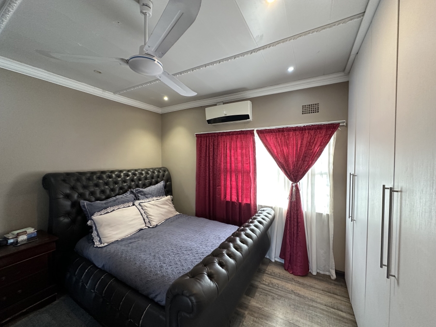 4 Bedroom Property for Sale in Southernwood Eastern Cape